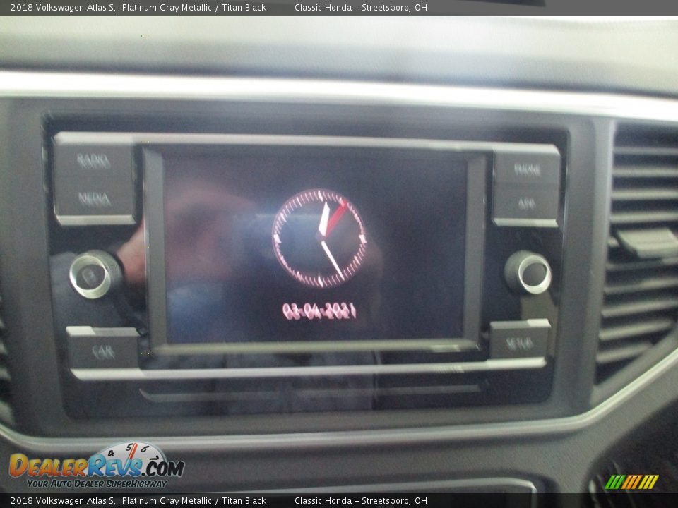 2018 Volkswagen Atlas S Platinum Gray Metallic / Titan Black Photo #35