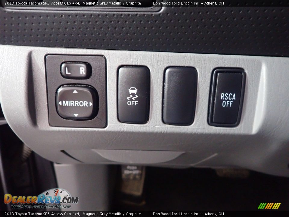 2013 Toyota Tacoma SR5 Access Cab 4x4 Magnetic Gray Metallic / Graphite Photo #29