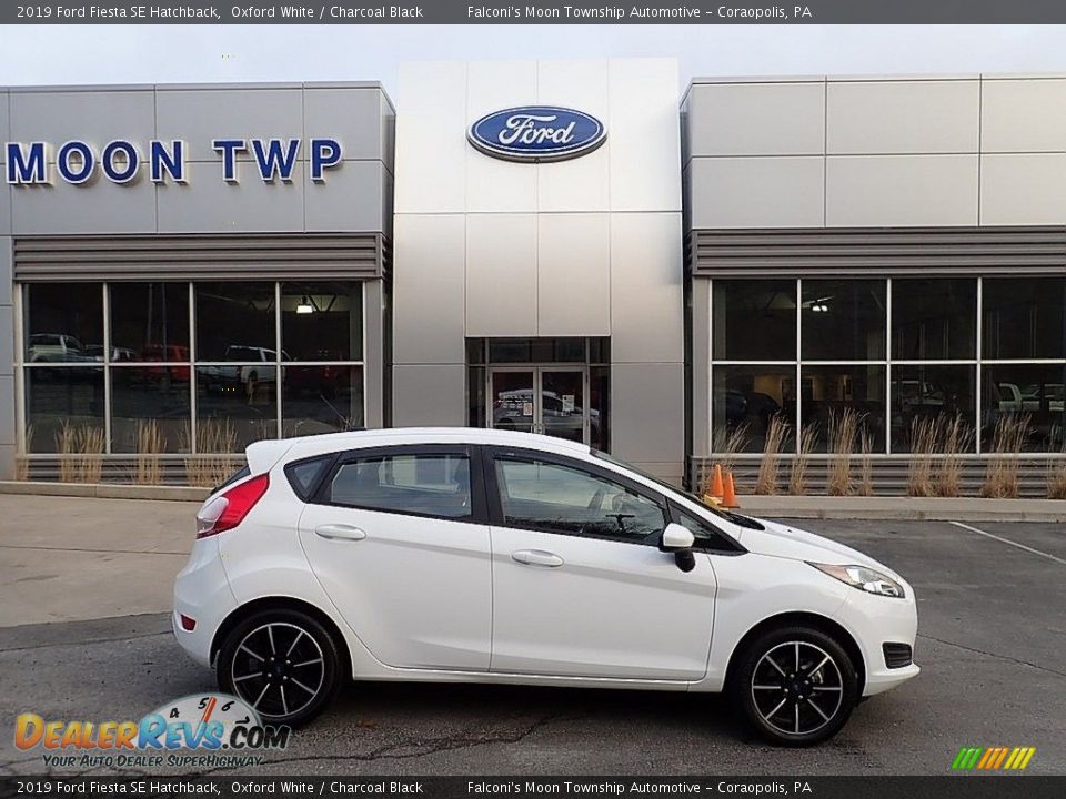 2019 Ford Fiesta SE Hatchback Oxford White / Charcoal Black Photo #1