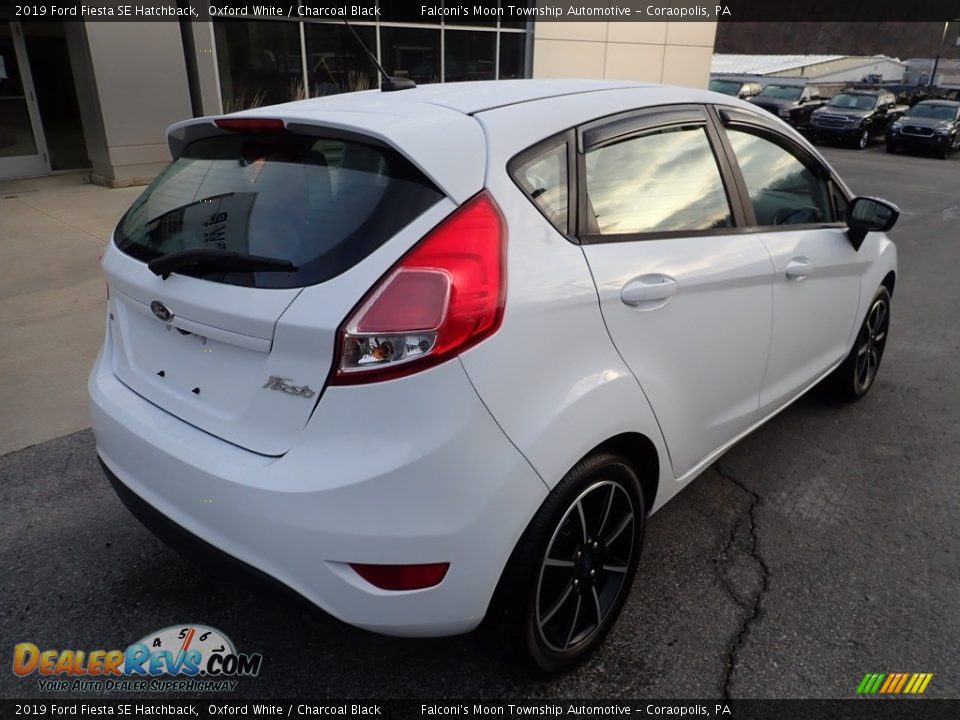 2019 Ford Fiesta SE Hatchback Oxford White / Charcoal Black Photo #2