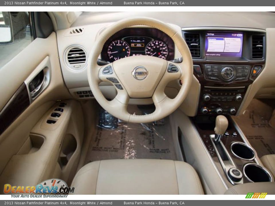 2013 Nissan Pathfinder Platinum 4x4 Moonlight White / Almond Photo #5