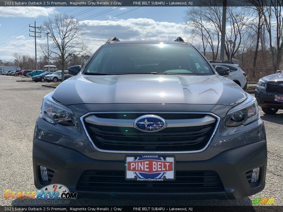 2021 Subaru Outback 2.5i Premium Magnetite Gray Metallic / Gray Photo #3