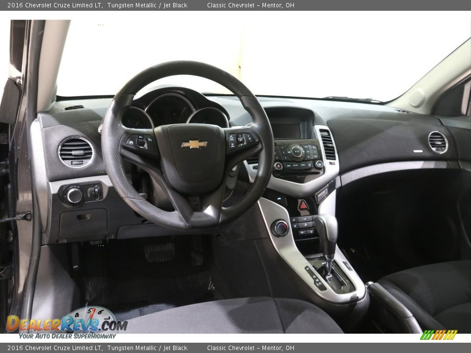 2016 Chevrolet Cruze Limited LT Tungsten Metallic / Jet Black Photo #6