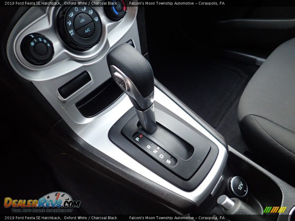 2019 Ford Fiesta SE Hatchback Oxford White / Charcoal Black Photo #20