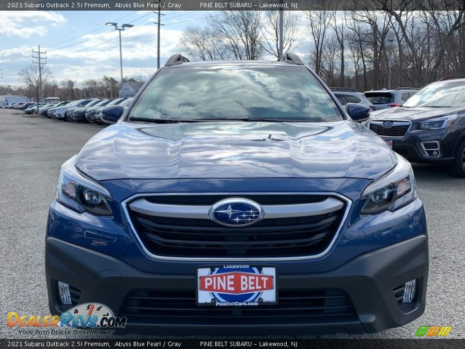 2021 Subaru Outback 2.5i Premium Abyss Blue Pearl / Gray Photo #3