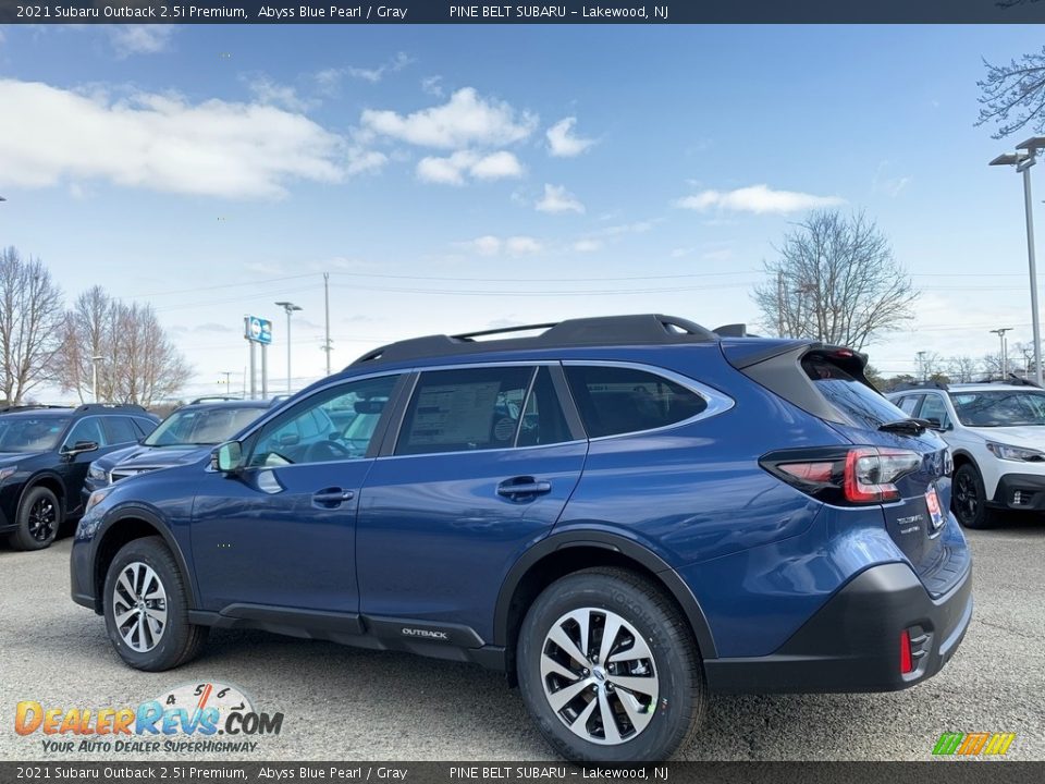 2021 Subaru Outback 2.5i Premium Abyss Blue Pearl / Gray Photo #6