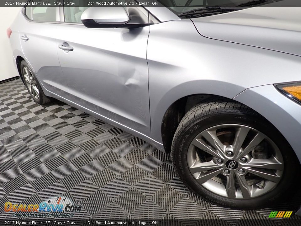 2017 Hyundai Elantra SE Gray / Gray Photo #4