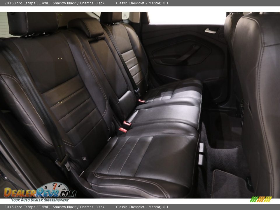 2016 Ford Escape SE 4WD Shadow Black / Charcoal Black Photo #16