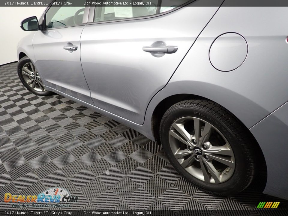 2017 Hyundai Elantra SE Gray / Gray Photo #10