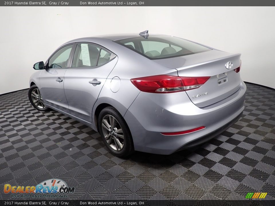 2017 Hyundai Elantra SE Gray / Gray Photo #11