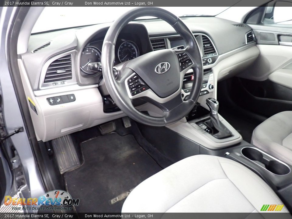 2017 Hyundai Elantra SE Gray / Gray Photo #31