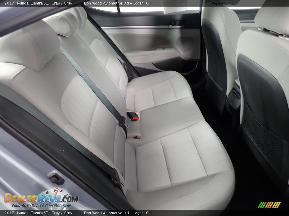 2017 Hyundai Elantra SE Gray / Gray Photo #34