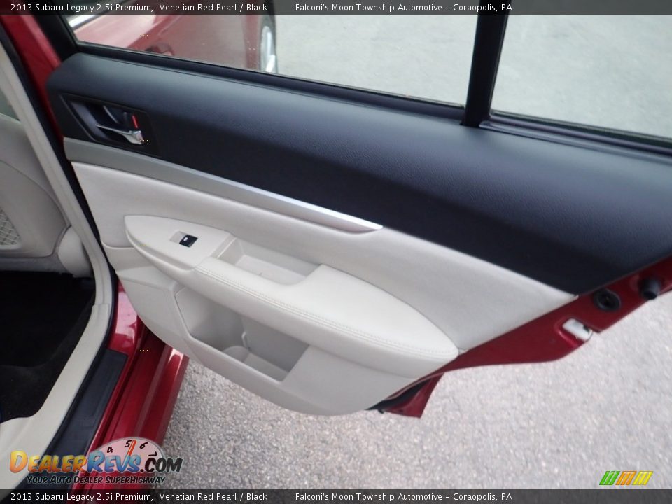 2013 Subaru Legacy 2.5i Premium Venetian Red Pearl / Black Photo #14