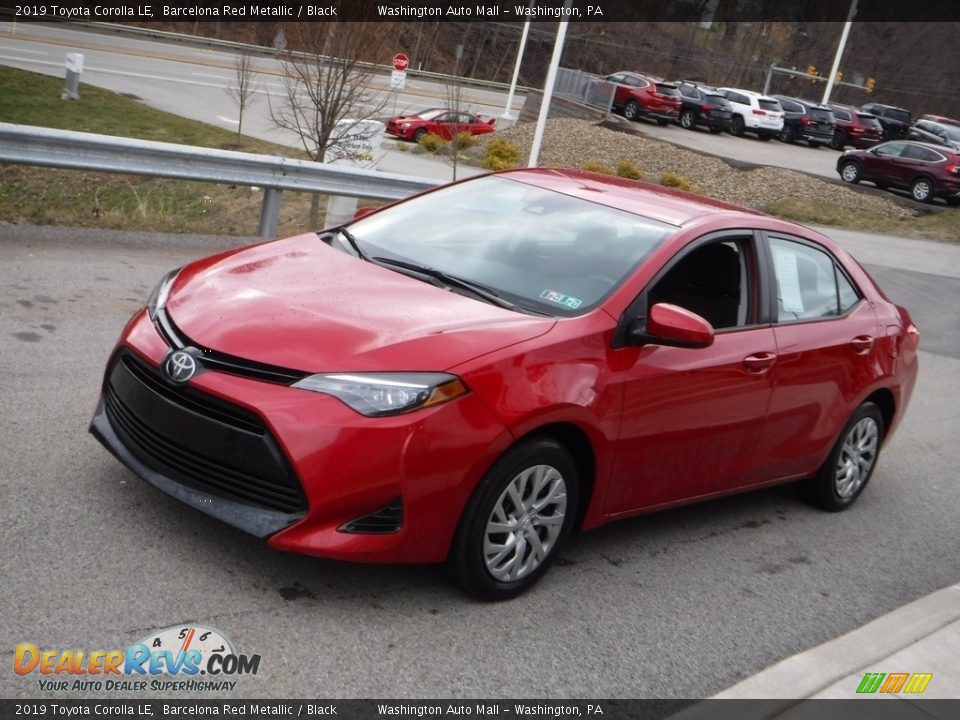 2019 Toyota Corolla LE Barcelona Red Metallic / Black Photo #9