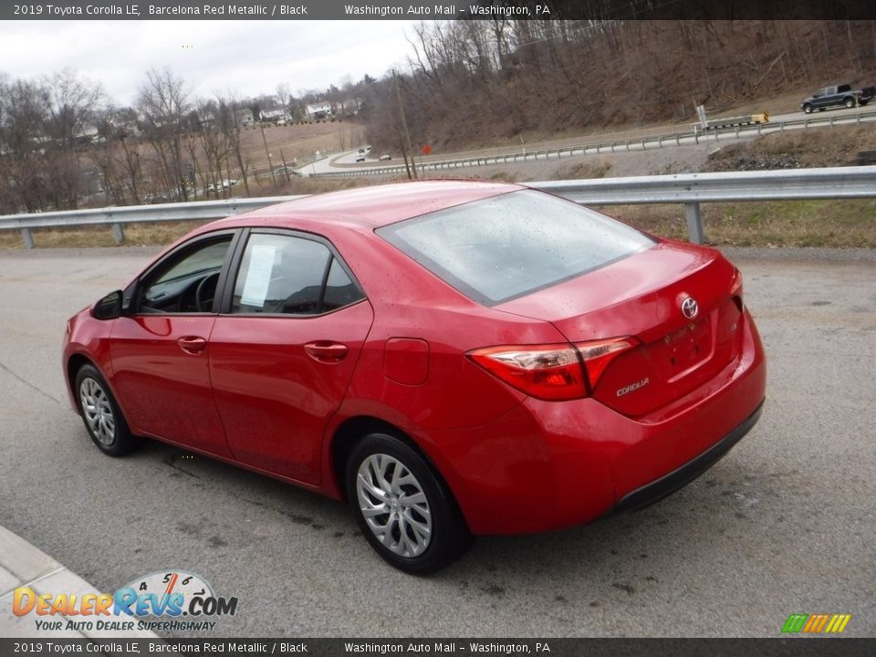 2019 Toyota Corolla LE Barcelona Red Metallic / Black Photo #11