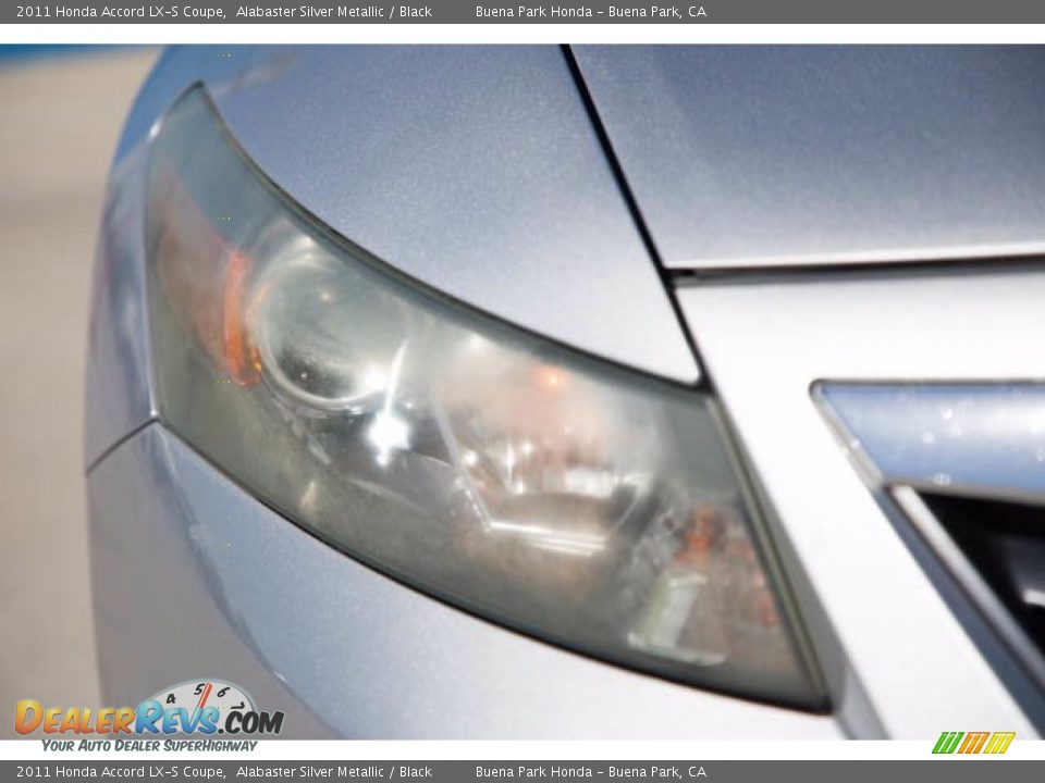 2011 Honda Accord LX-S Coupe Alabaster Silver Metallic / Black Photo #8