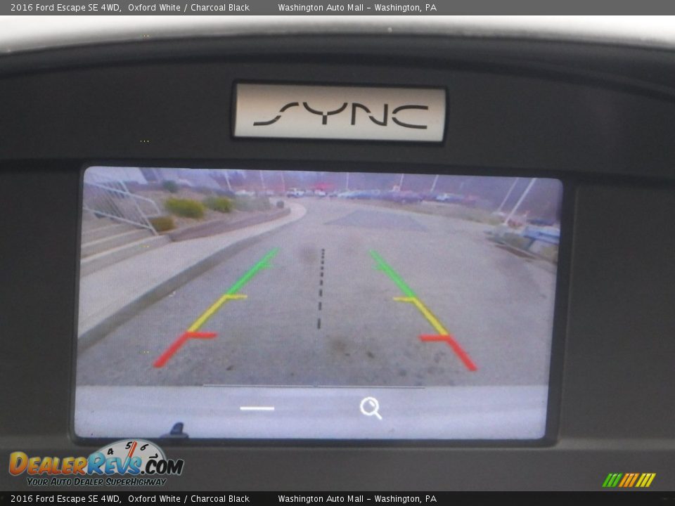 2016 Ford Escape SE 4WD Oxford White / Charcoal Black Photo #5