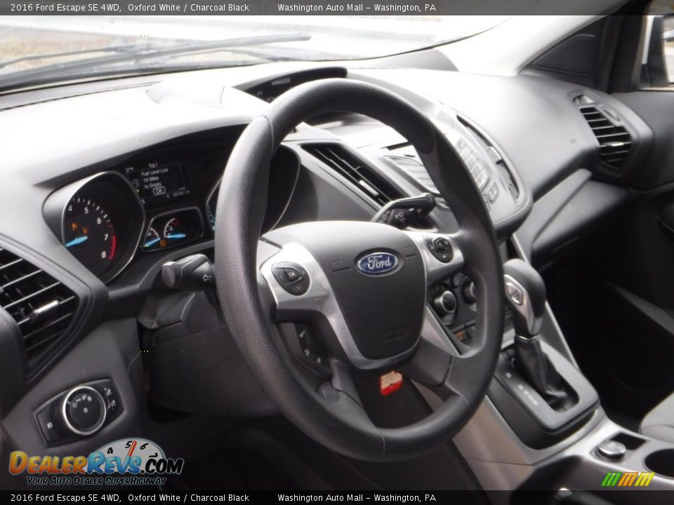 2016 Ford Escape SE 4WD Oxford White / Charcoal Black Photo #14