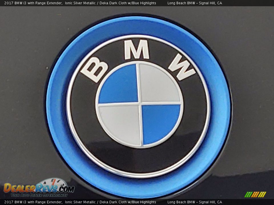 2017 BMW i3 with Range Extender Ionic Silver Metallic / Deka Dark Cloth w/Blue Highlights Photo #8