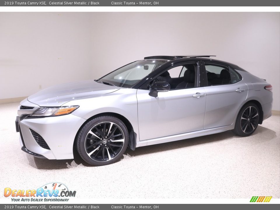 2019 Toyota Camry XSE Celestial Silver Metallic / Black Photo #3