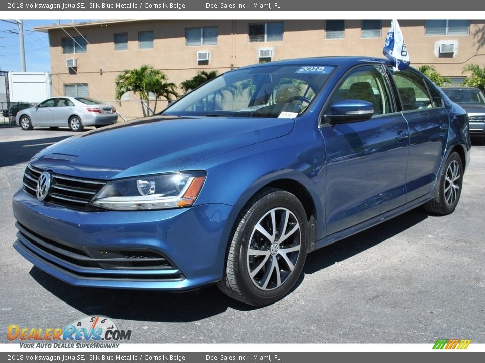 2018 Volkswagen Jetta SE Silk Blue Metallic / Cornsilk Beige Photo #5