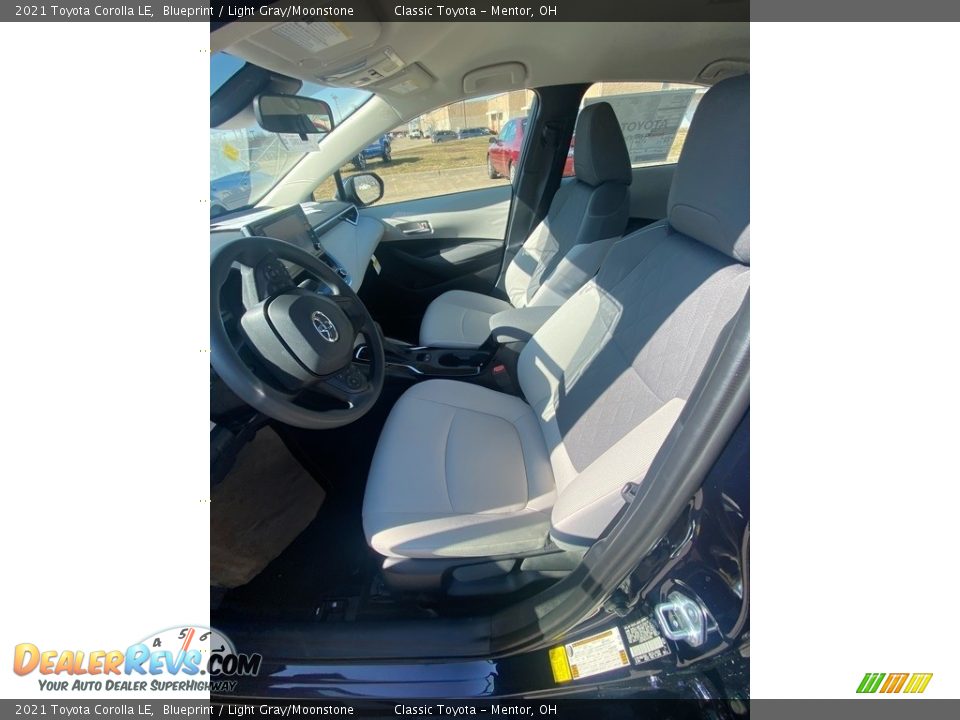 2021 Toyota Corolla LE Blueprint / Light Gray/Moonstone Photo #2