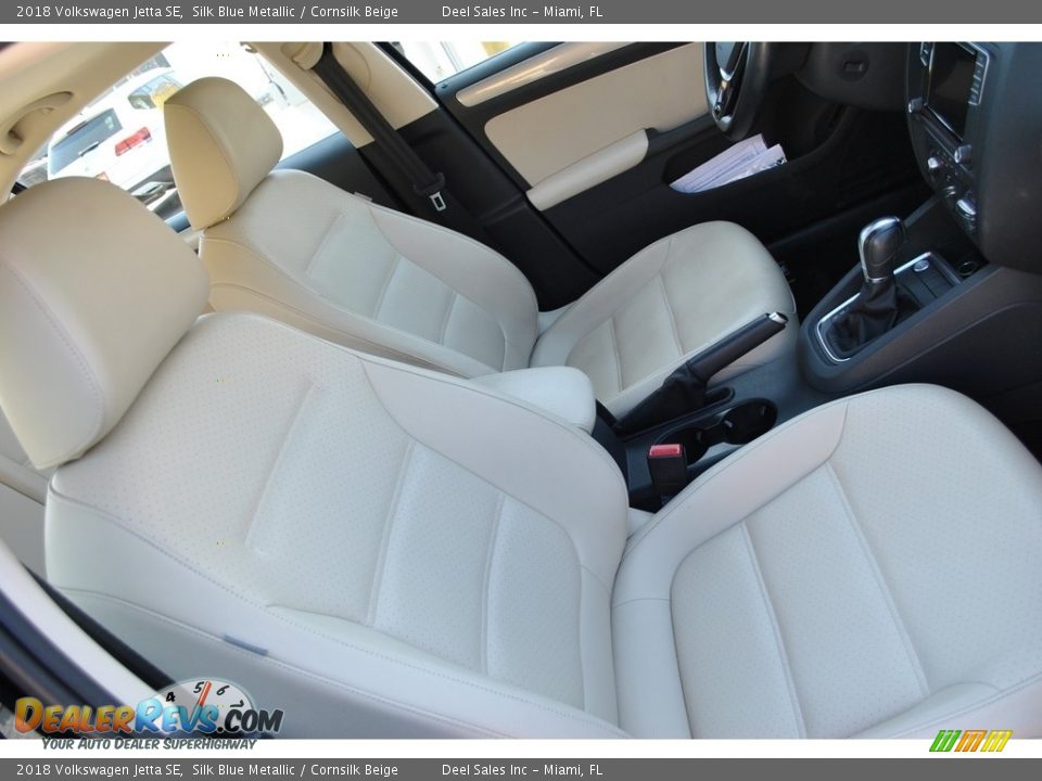 2018 Volkswagen Jetta SE Silk Blue Metallic / Cornsilk Beige Photo #16
