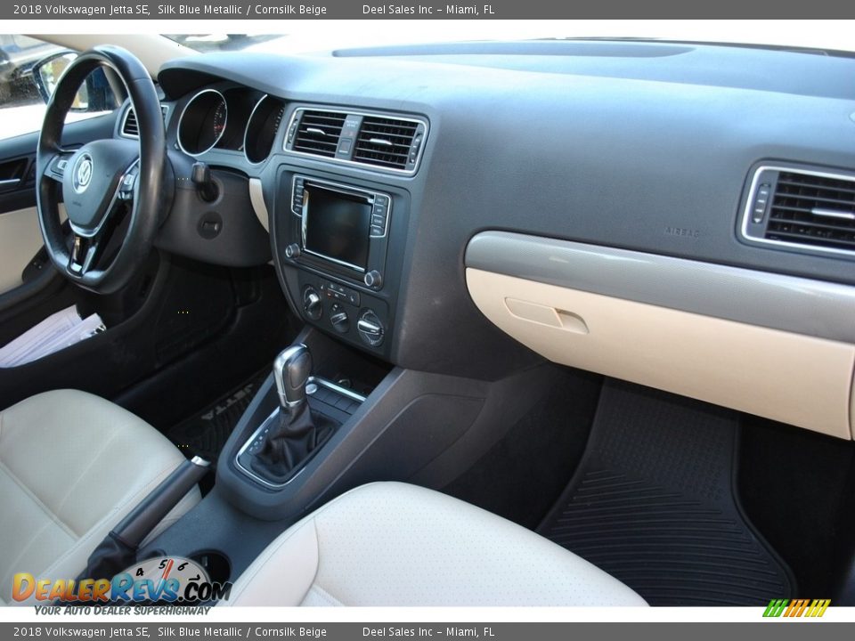 2018 Volkswagen Jetta SE Silk Blue Metallic / Cornsilk Beige Photo #18