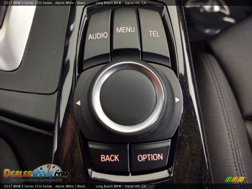 2017 BMW 3 Series 330i Sedan Alpine White / Black Photo #29