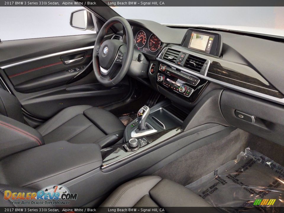 2017 BMW 3 Series 330i Sedan Alpine White / Black Photo #33