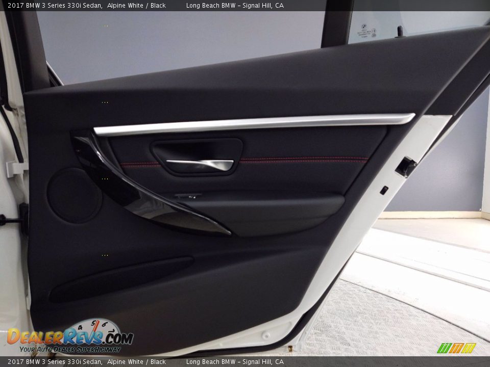 2017 BMW 3 Series 330i Sedan Alpine White / Black Photo #35