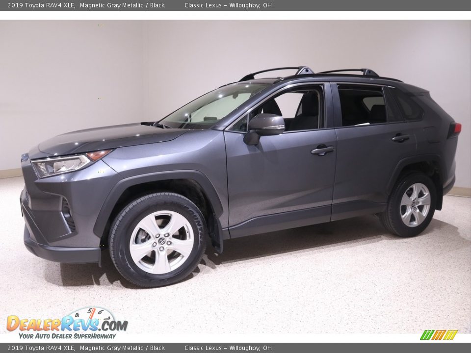 2019 Toyota RAV4 XLE Magnetic Gray Metallic / Black Photo #3