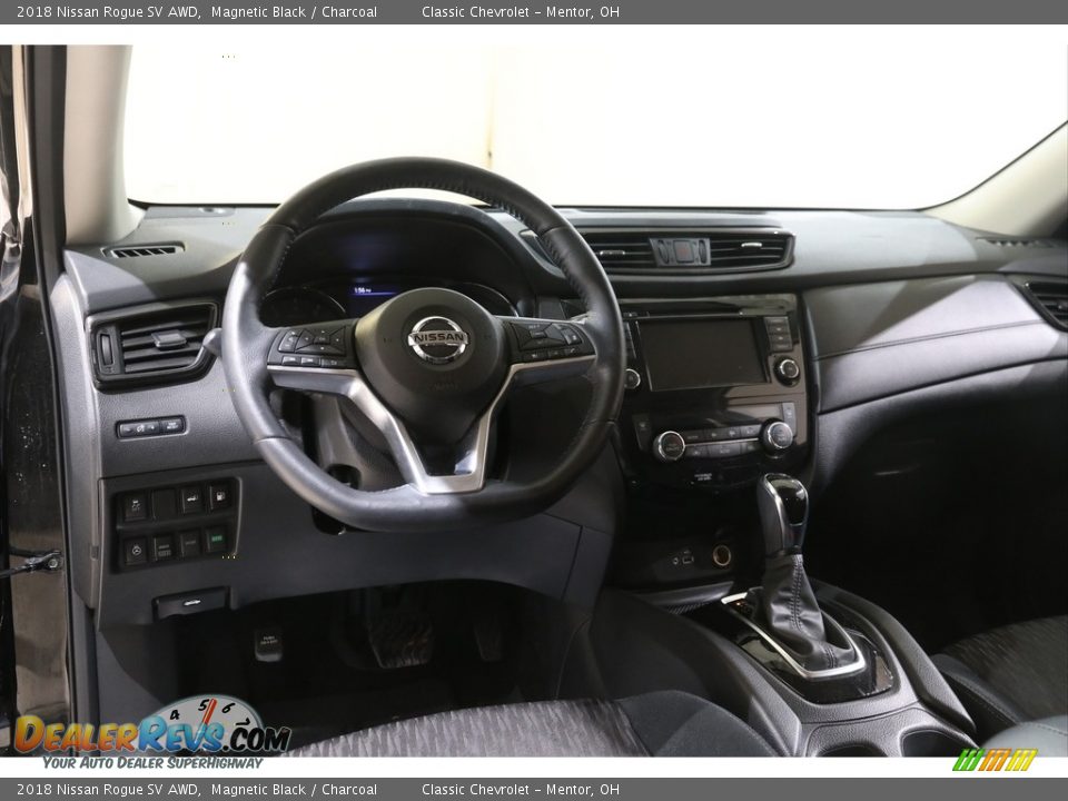 Dashboard of 2018 Nissan Rogue SV AWD Photo #6