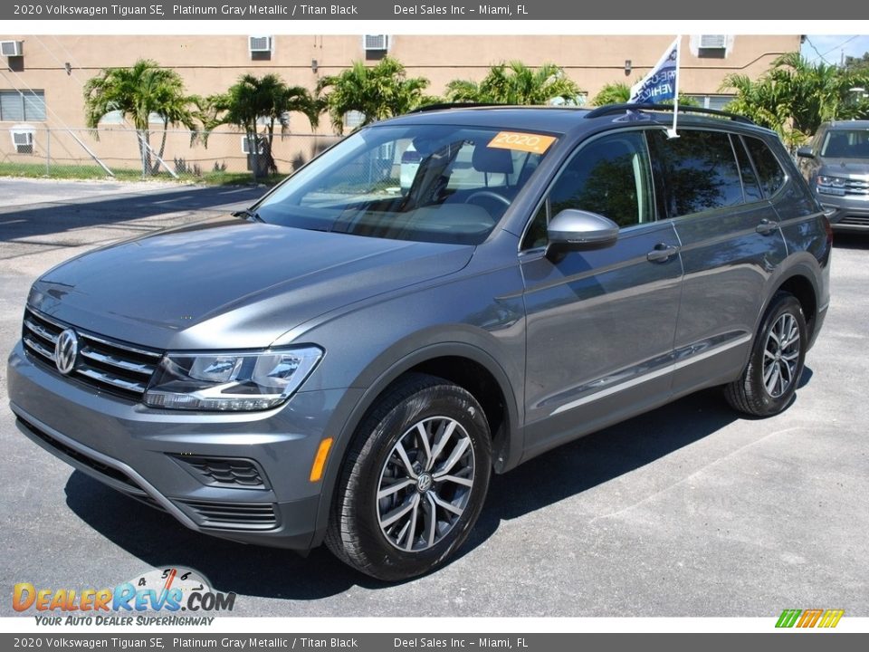 2020 Volkswagen Tiguan SE Platinum Gray Metallic / Titan Black Photo #4