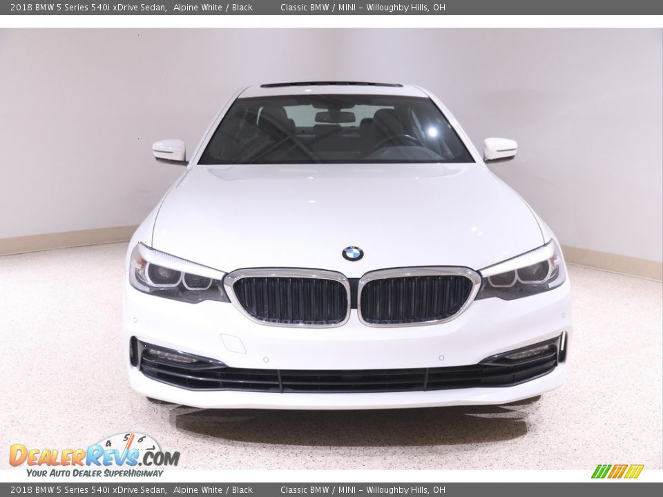 2018 BMW 5 Series 540i xDrive Sedan Alpine White / Black Photo #2