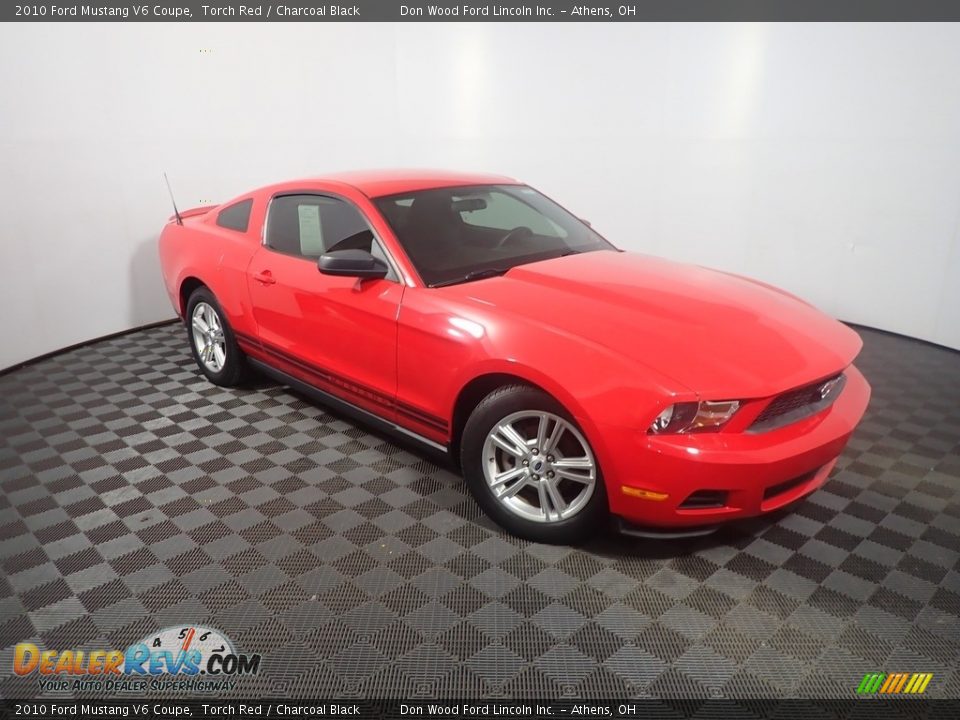 2010 Ford Mustang V6 Coupe Torch Red / Charcoal Black Photo #2