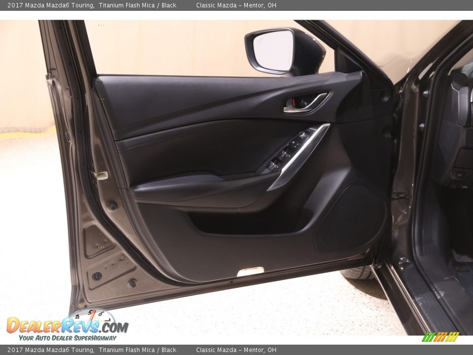 2017 Mazda Mazda6 Touring Titanium Flash Mica / Black Photo #4