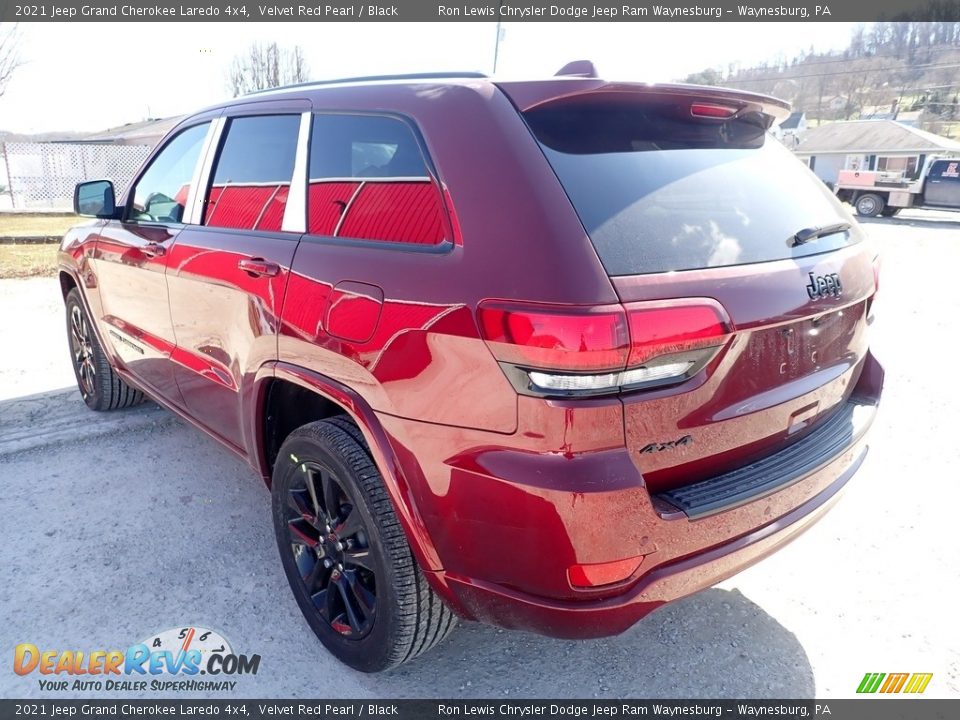 2021 Jeep Grand Cherokee Laredo 4x4 Velvet Red Pearl / Black Photo #3