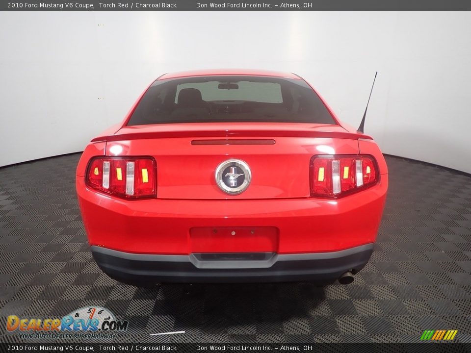 2010 Ford Mustang V6 Coupe Torch Red / Charcoal Black Photo #13