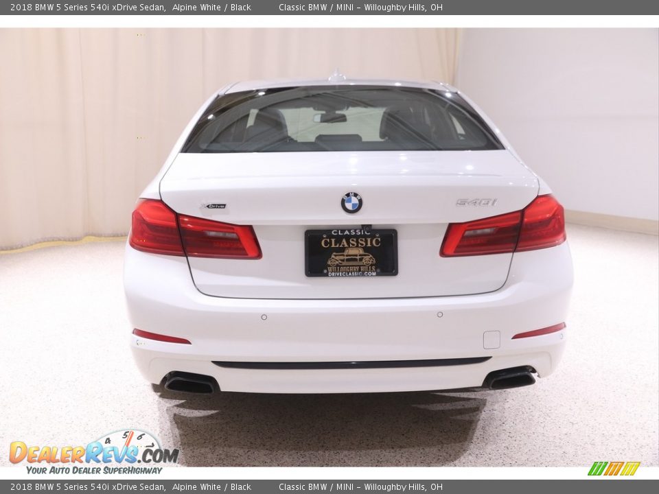 2018 BMW 5 Series 540i xDrive Sedan Alpine White / Black Photo #25