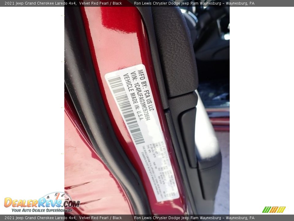 2021 Jeep Grand Cherokee Laredo 4x4 Velvet Red Pearl / Black Photo #14