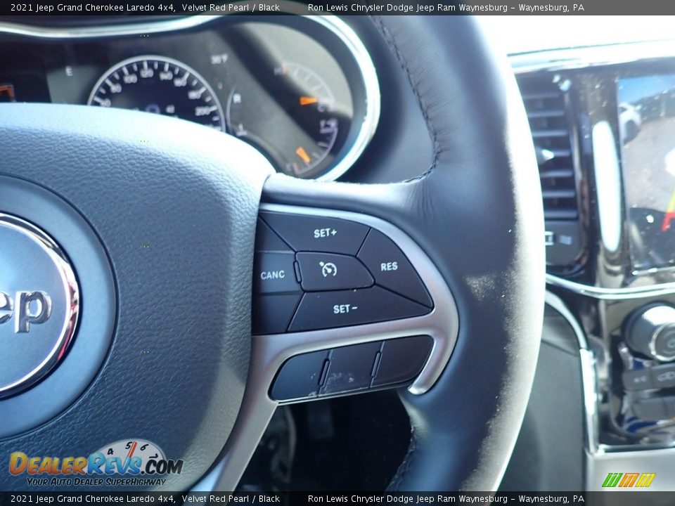 2021 Jeep Grand Cherokee Laredo 4x4 Velvet Red Pearl / Black Photo #17