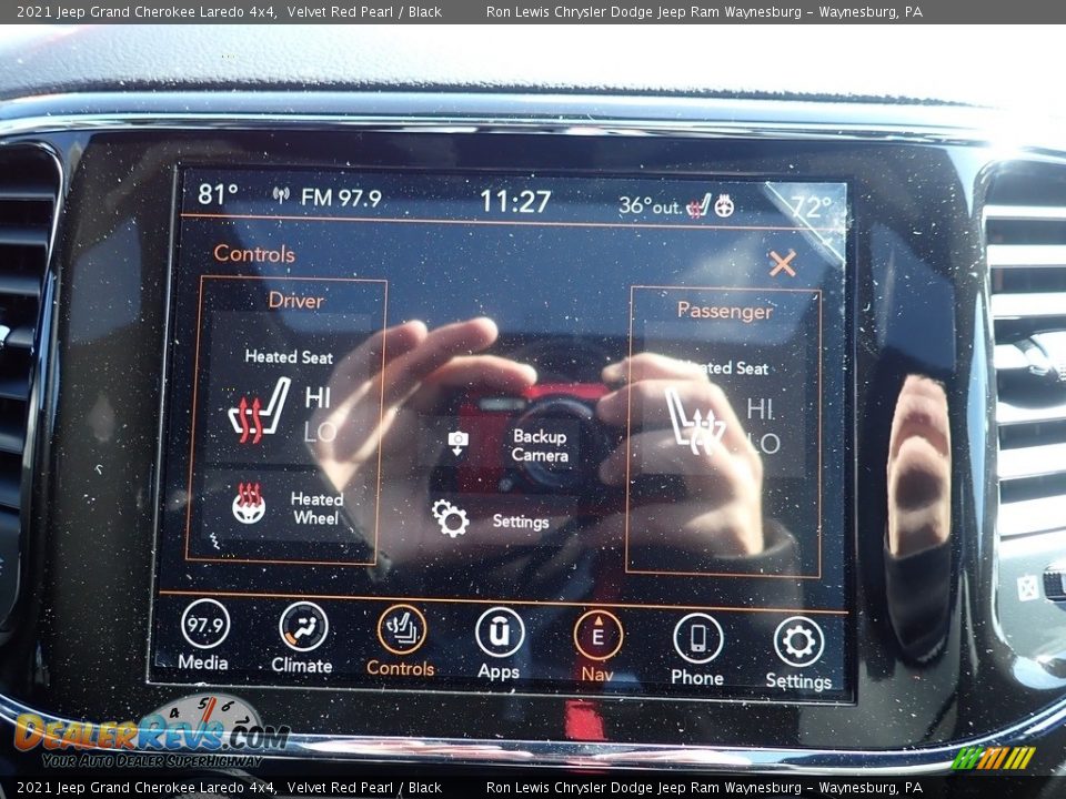 2021 Jeep Grand Cherokee Laredo 4x4 Velvet Red Pearl / Black Photo #20