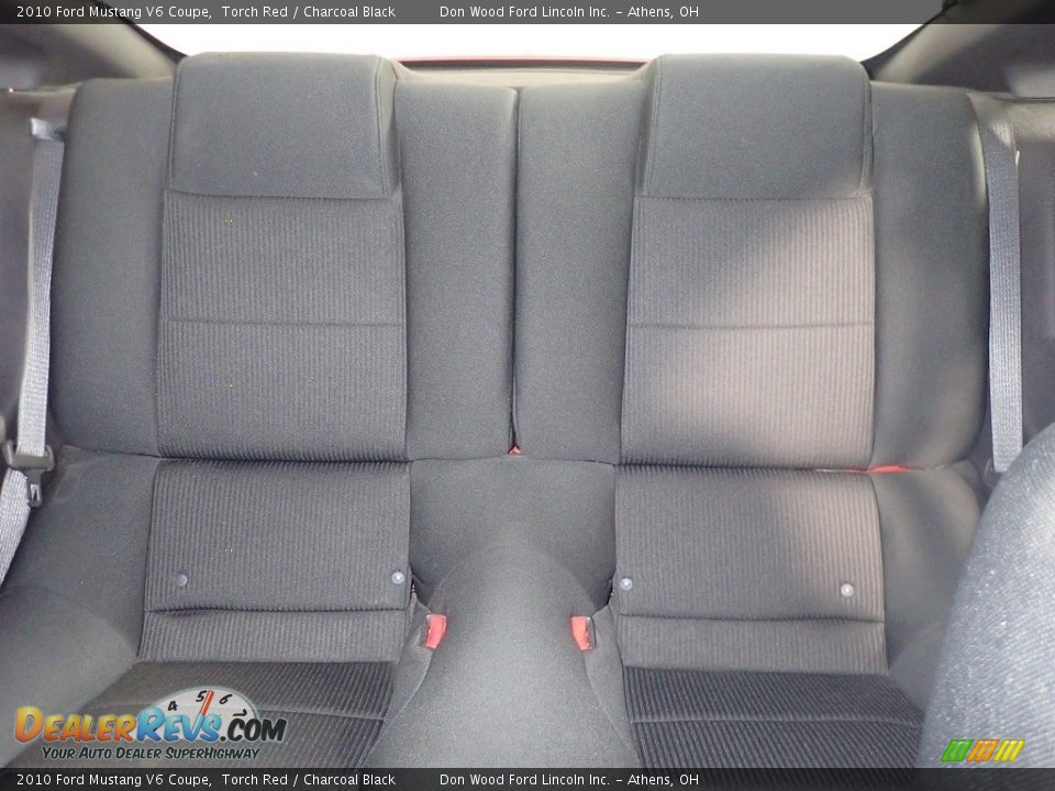 2010 Ford Mustang V6 Coupe Torch Red / Charcoal Black Photo #34