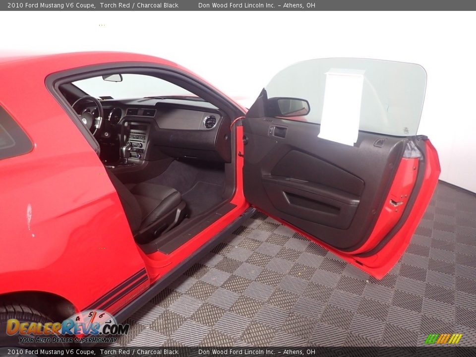 2010 Ford Mustang V6 Coupe Torch Red / Charcoal Black Photo #35