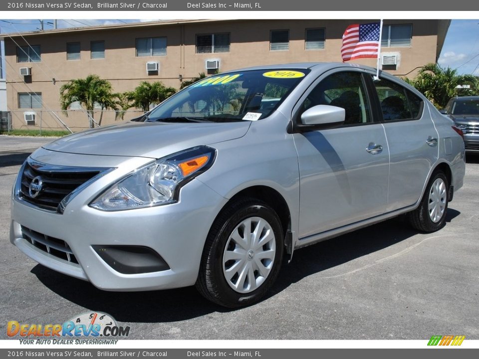 Brilliant Silver 2016 Nissan Versa SV Sedan Photo #5