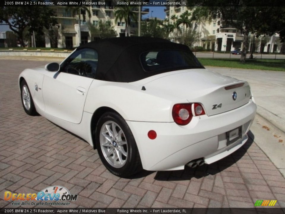 2005 BMW Z4 2.5i Roadster Alpine White / Maldives Blue Photo #33
