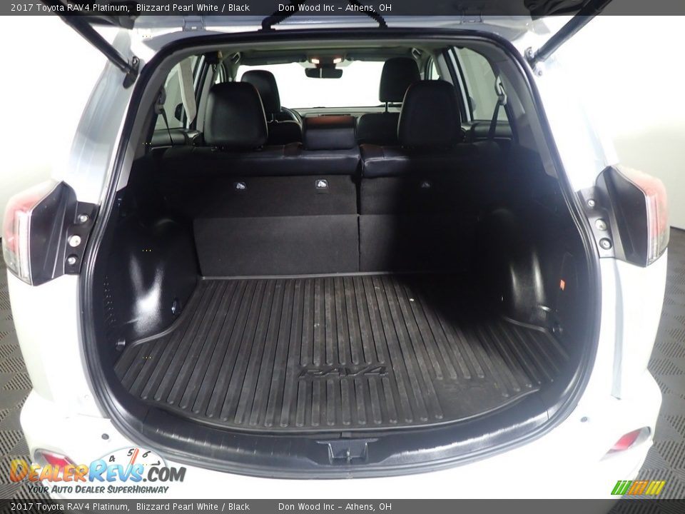 2017 Toyota RAV4 Platinum Blizzard Pearl White / Black Photo #19