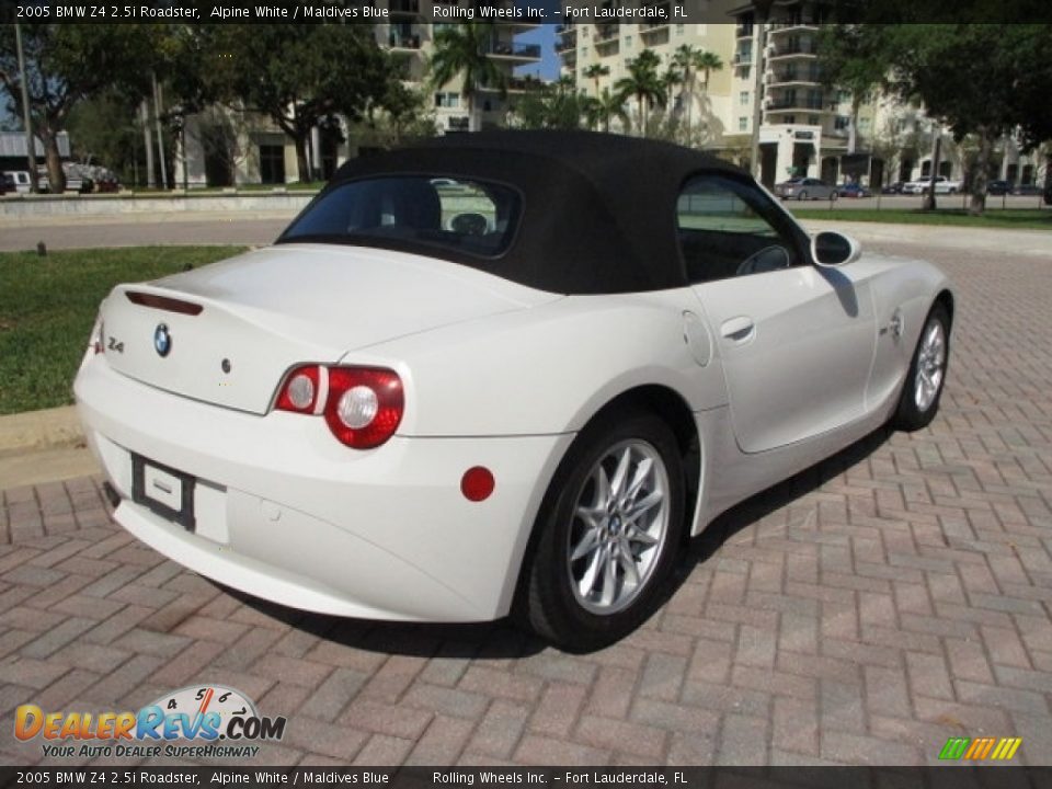 2005 BMW Z4 2.5i Roadster Alpine White / Maldives Blue Photo #36