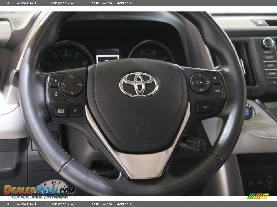 2018 Toyota RAV4 XLE Super White / Ash Photo #7